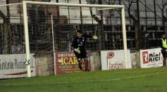 Foto de la galería: Guaraní empató con All Boys en un partido pasado por agua