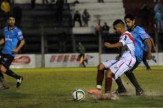 Foto de la galería: Guaraní empató con All Boys en un partido pasado por agua