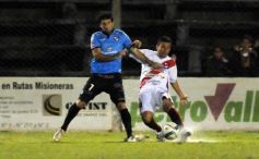 Foto de la galería: Guaraní empató con All Boys en un partido pasado por agua