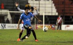 Foto de la galería: Guaraní empató con All Boys en un partido pasado por agua