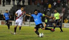 Foto de la galería: Guaraní empató con All Boys en un partido pasado por agua