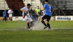 Foto de la galería: Guaraní empató con All Boys en un partido pasado por agua