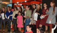 Foto de la galería: ETAM mostró su colección otoño-invierno en el shopping