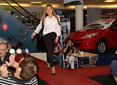 Foto de la galería: ETAM mostró su colección otoño-invierno en el shopping