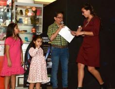 Foto de la galería: ETAM mostró su colección otoño-invierno en el shopping