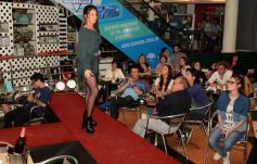 Foto de la galería: ETAM mostró su colección otoño-invierno en el shopping