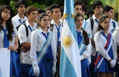 Foto de la galería: Pedro Etchegoin recibió el reconocimiento a la trayectoria en el acto central del Día del Periodista