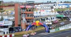 Foto de la galería: Día de la Bandera especial en el autódromo: con el rugido de los motores del TC