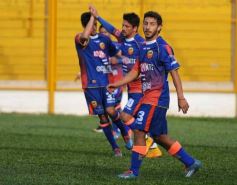 Foto de la galería: Crucero, de pretemporada, enfrentó a Nacional de Paraguay