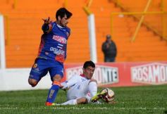 Foto de la galería: Crucero, de pretemporada, enfrentó a Nacional de Paraguay