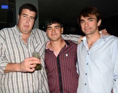 Foto de la galería: Noche de sábado: buena compañía, música y diversión en El Fogón.