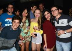 Foto de la galería: Noche de sábado: buena compañía, música y diversión en El Fogón.