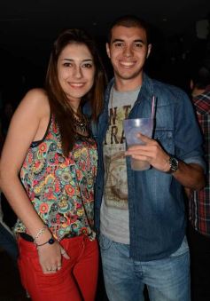 Foto de la galería: Noche de sábado: buena compañía, música y diversión en El Fogón.