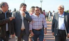 Foto de la galería: Entregan equipamientos para las distintas áreas de Emsa