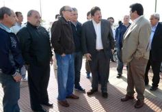 Foto de la galería: Entregan equipamientos para las distintas áreas de Emsa