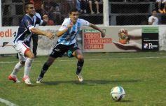 Foto de la galería: Guaraní perdió y quedó muy comprometido con el descenso