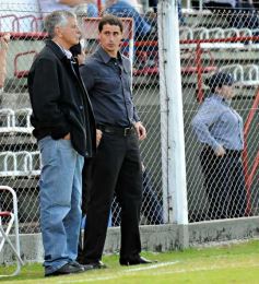 Foto de la galería: Guaraní perdió y quedó muy comprometido con el descenso