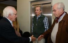 Foto de la galería: Amigos y familiares despidieron a un político de raza, Marito Losada