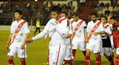 Foto de la galería: Guaraní no pudo con Estudiantes: empató 1 a 1 en Villa Sarita