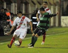 Foto de la galería: Guaraní no pudo con Estudiantes: empató 1 a 1 en Villa Sarita