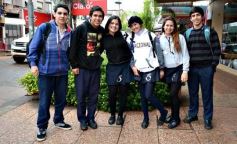 Foto de la galería: Amigos en el corazón de la city posadeña