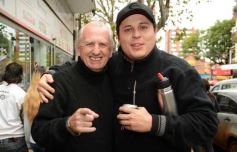 Foto de la galería: Amigos en el corazón de la city posadeña