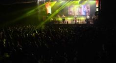 Foto de la galería: Con Los Tekis, la vida es un carnaval… aunque llueva y haga frío