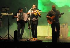 Foto de la galería: Con Los Tekis, la vida es un carnaval… aunque llueva y haga frío