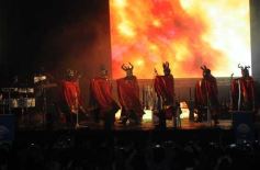 Foto de la galería: Con Los Tekis, la vida es un carnaval… aunque llueva y haga frío