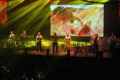Foto de la galería: Con Los Tekis, la vida es un carnaval… aunque llueva y haga frío