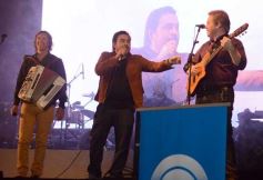 Foto de la galería: Con Los Tekis, la vida es un carnaval… aunque llueva y haga frío