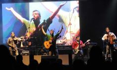 Foto de la galería: Con Los Tekis, la vida es un carnaval… aunque llueva y haga frío