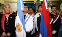 Foto de la galería: Posadas recordó el Día de la Independencia en el Roque