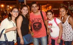 Foto de la galería: Amigos disfrutando de las vacaciones de invierno