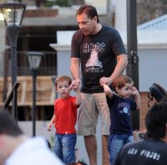 Foto de la galería: Distintas bandas deleitaron con su música en la costanera posadeña