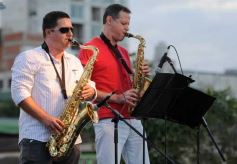 Foto de la galería: Distintas bandas deleitaron con su música en la costanera posadeña