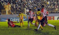 Foto de la galería: Crucero estuvo cerca, pero Estudiantes se lo dio vuelta y quedó con la victoria