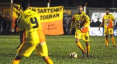 Foto de la galería: Crucero estuvo cerca, pero Estudiantes se lo dio vuelta y quedó con la victoria