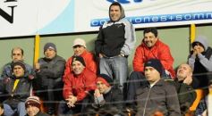 Foto de la galería: Crucero estuvo cerca, pero Estudiantes se lo dio vuelta y quedó con la victoria