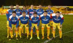 Foto de la galería: Crucero estuvo cerca, pero Estudiantes se lo dio vuelta y quedó con la victoria