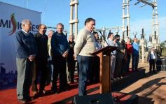 Foto de la galería: El presidente de Emsa y el gobernador Closs inauguraron un nuevo transformador en San Ignacio