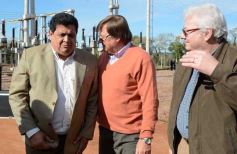 Foto de la galería: El presidente de Emsa y el gobernador Closs inauguraron un nuevo transformador en San Ignacio