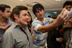 Foto de la galería: Rovira debatió con jóvenes de la provincia sobre política estratégica