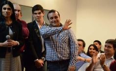 Foto de la galería: Rovira debatió con jóvenes de la provincia sobre política estratégica