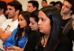 Foto de la galería: Rovira debatió con jóvenes de la provincia sobre política estratégica