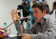 Foto de la galería: Rovira debatió con jóvenes de la provincia sobre política estratégica