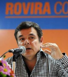 Foto de la galería: Rovira debatió con jóvenes de la provincia sobre política estratégica