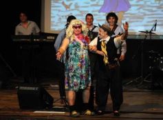 Foto de la galería: Solidaridad, alegría y mucha música con Los Mitá, en el Montoya