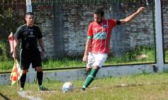 Foto de la galería: El Verdirrojo ganó en Villa Urquiza y es puntero de su zona en el Federal B