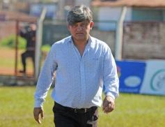 Foto de la galería: El Verdirrojo ganó en Villa Urquiza y es puntero de su zona en el Federal B